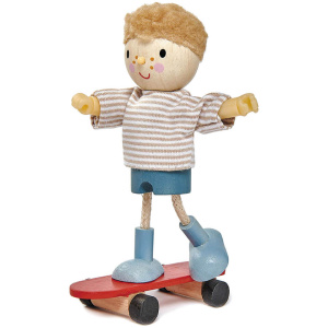 Tenderleaftoys - Edward & Skateboard für Puppenhaus Tenderleaftoys - Edward & Skateboard für Puppenhaus