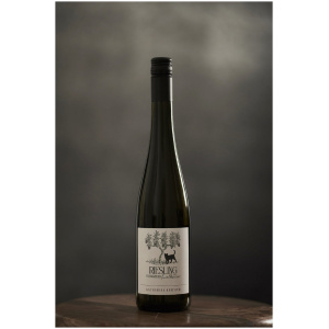 Katharina Krieger - Riesling "Kalkstein" Katharina Krieger - Riesling "Kalkstein"