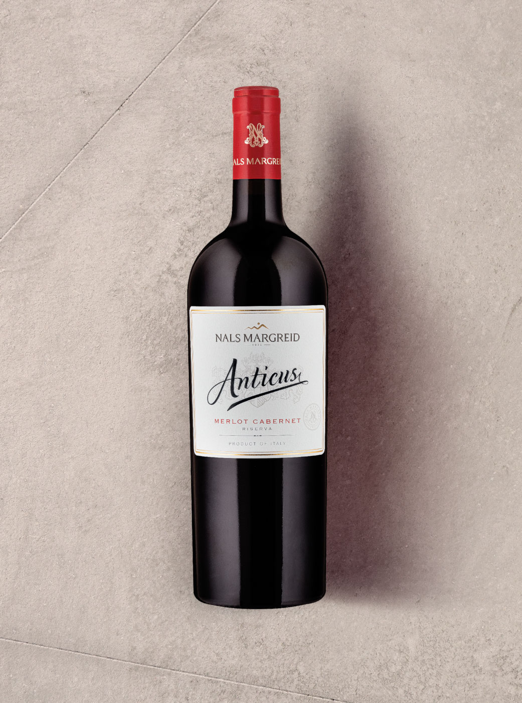 Nals Margreid - ANTICUS Merlot Cabernet RISERVA - Südtirol D.O.C. Nals Margreid - ANTICUS Merlot Cabernet RISERVA - Südtirol D.O.C.